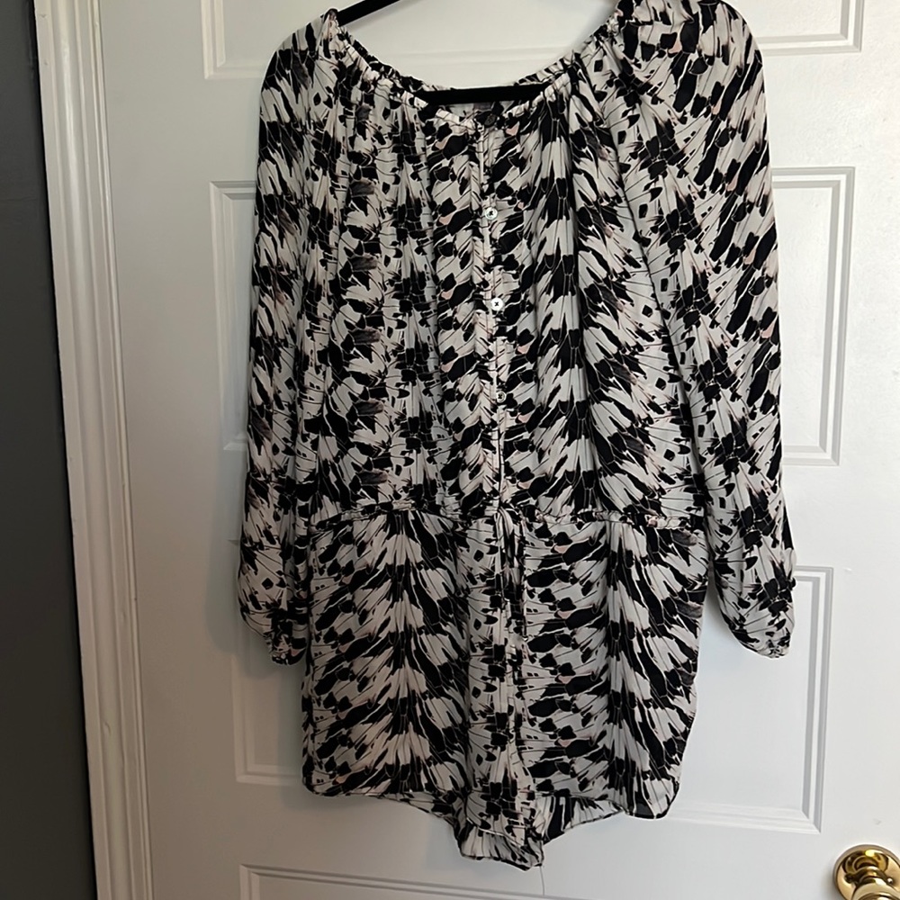 Loveshackfancy romper; size m; great for summer